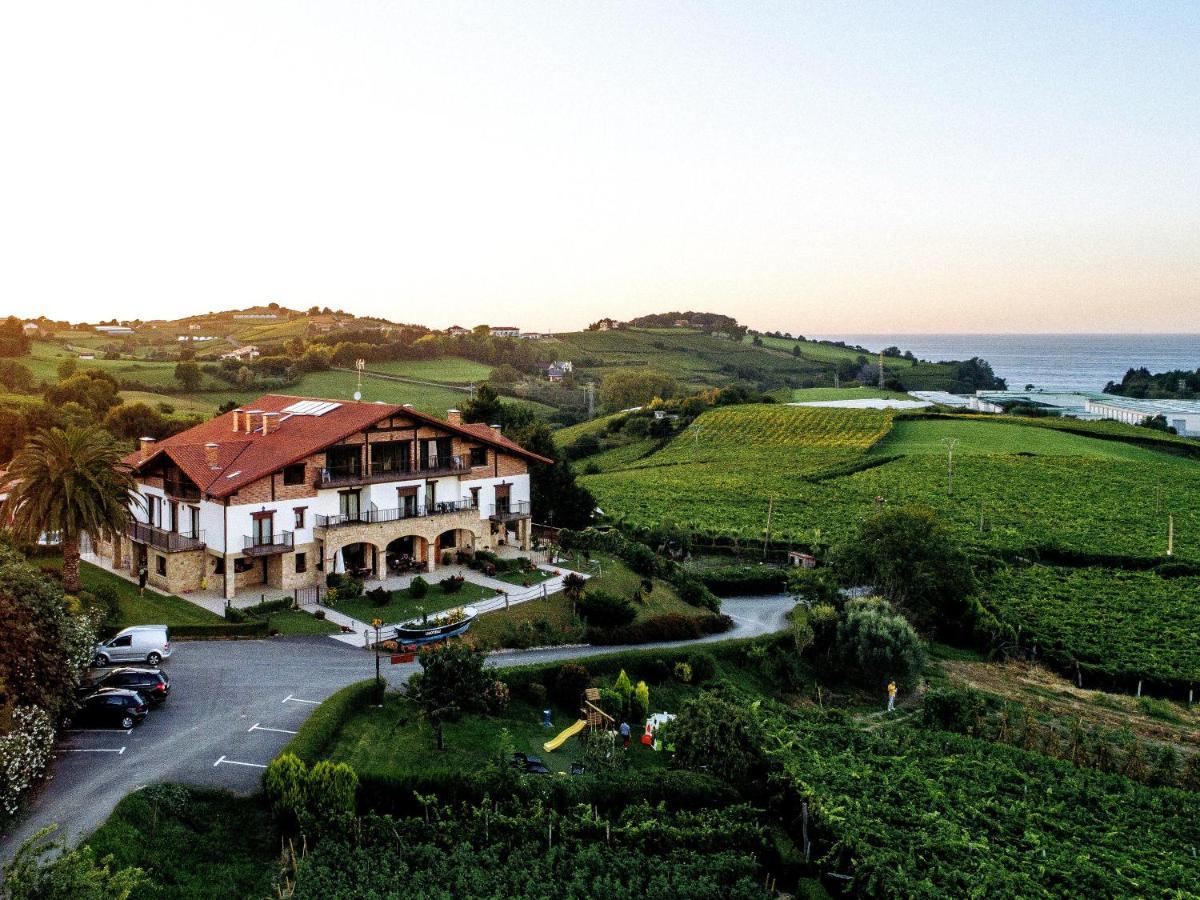 Usotegi Guest House Getaria Bagian luar foto
