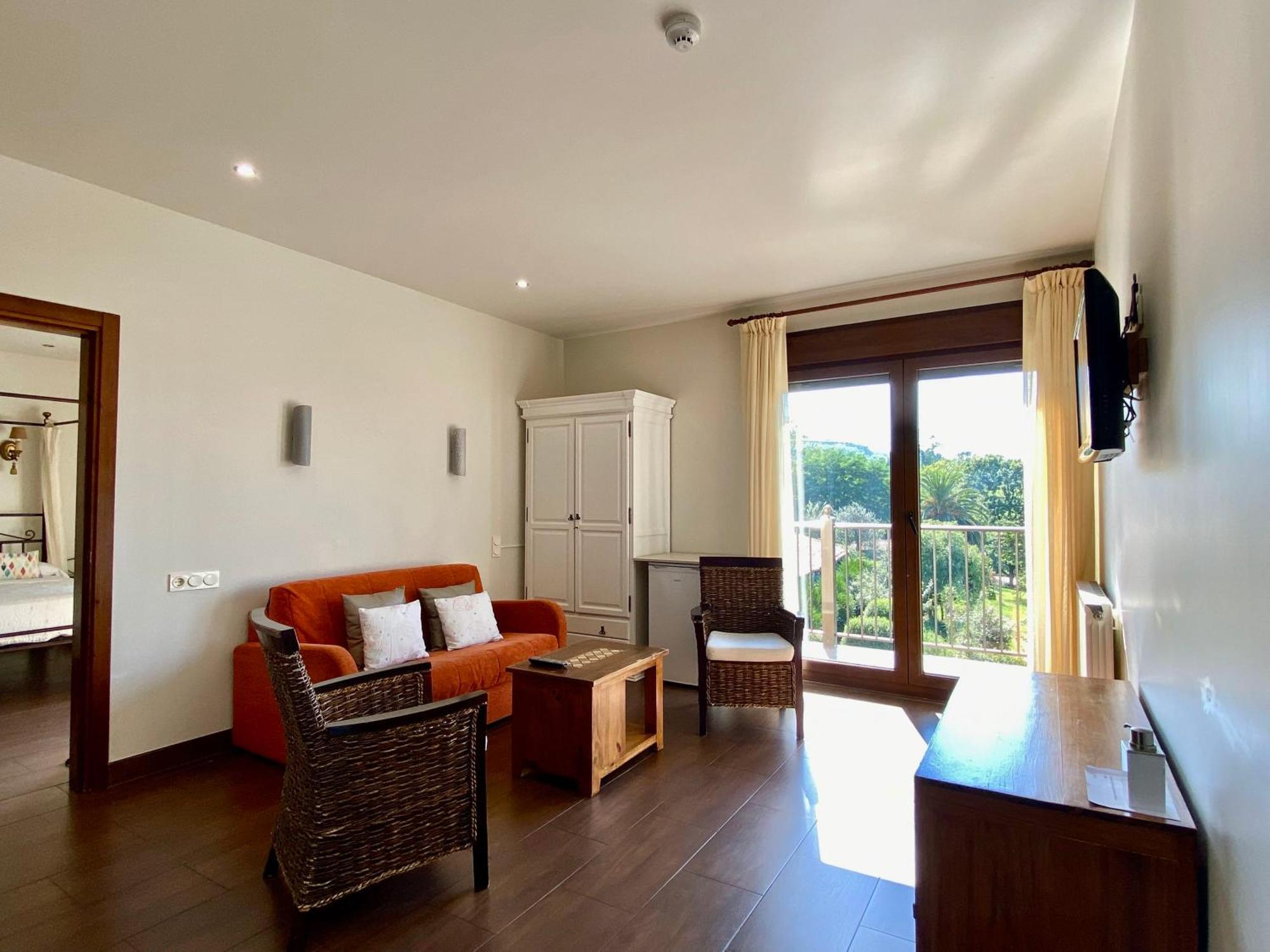 Usotegi Guest House Getaria Bagian luar foto